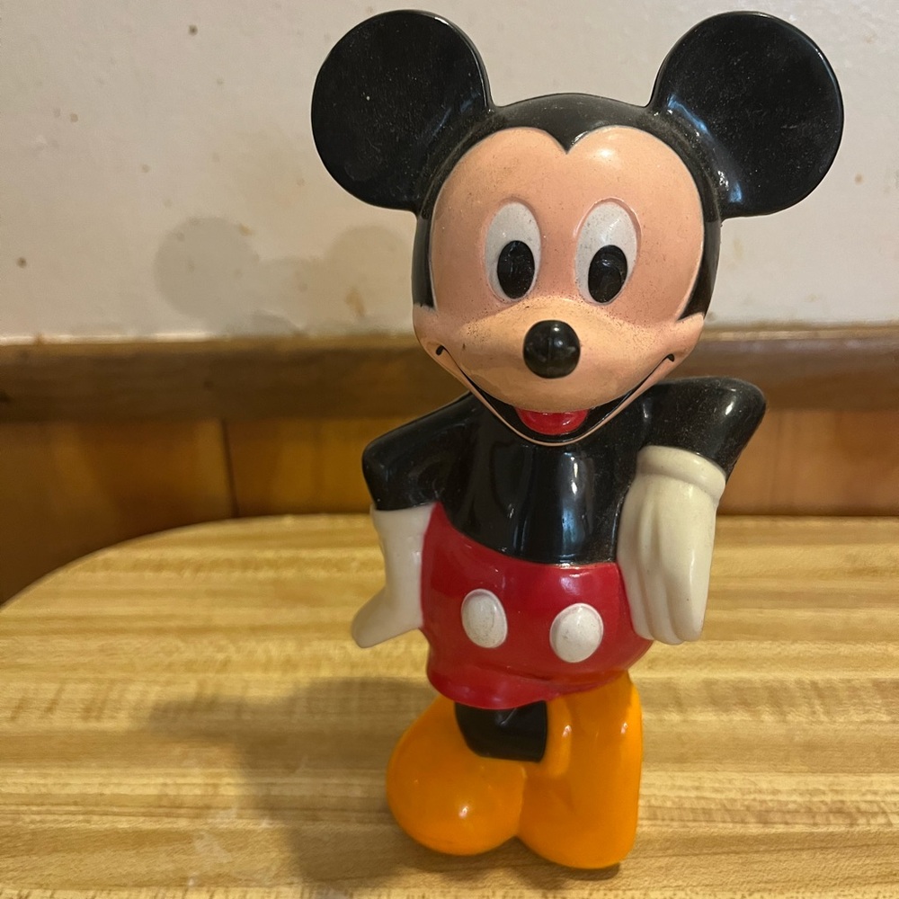 Vintage Walt Disney Mickey Mouse